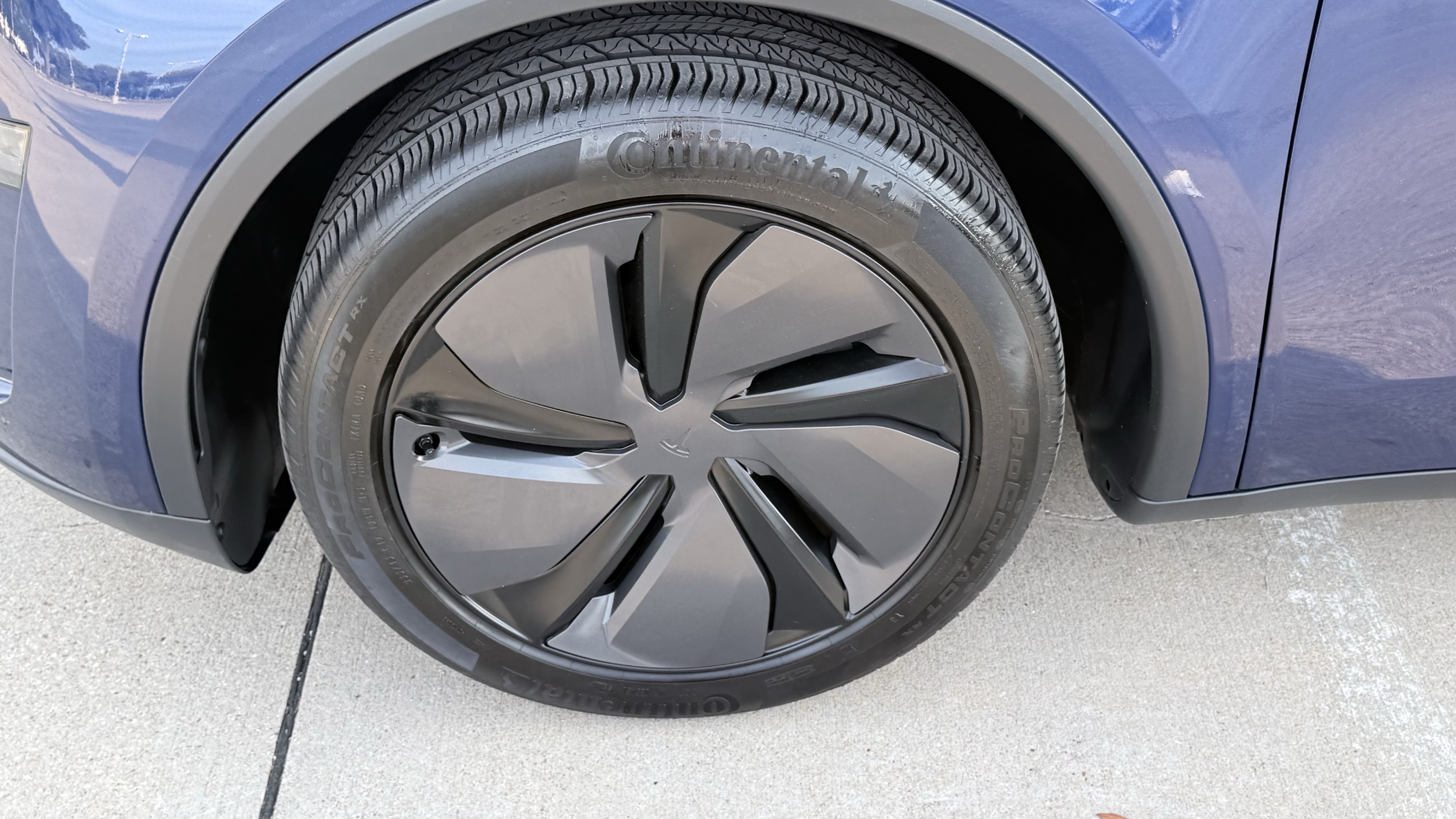 Used 2026 Tesla Model Y AWD image 17