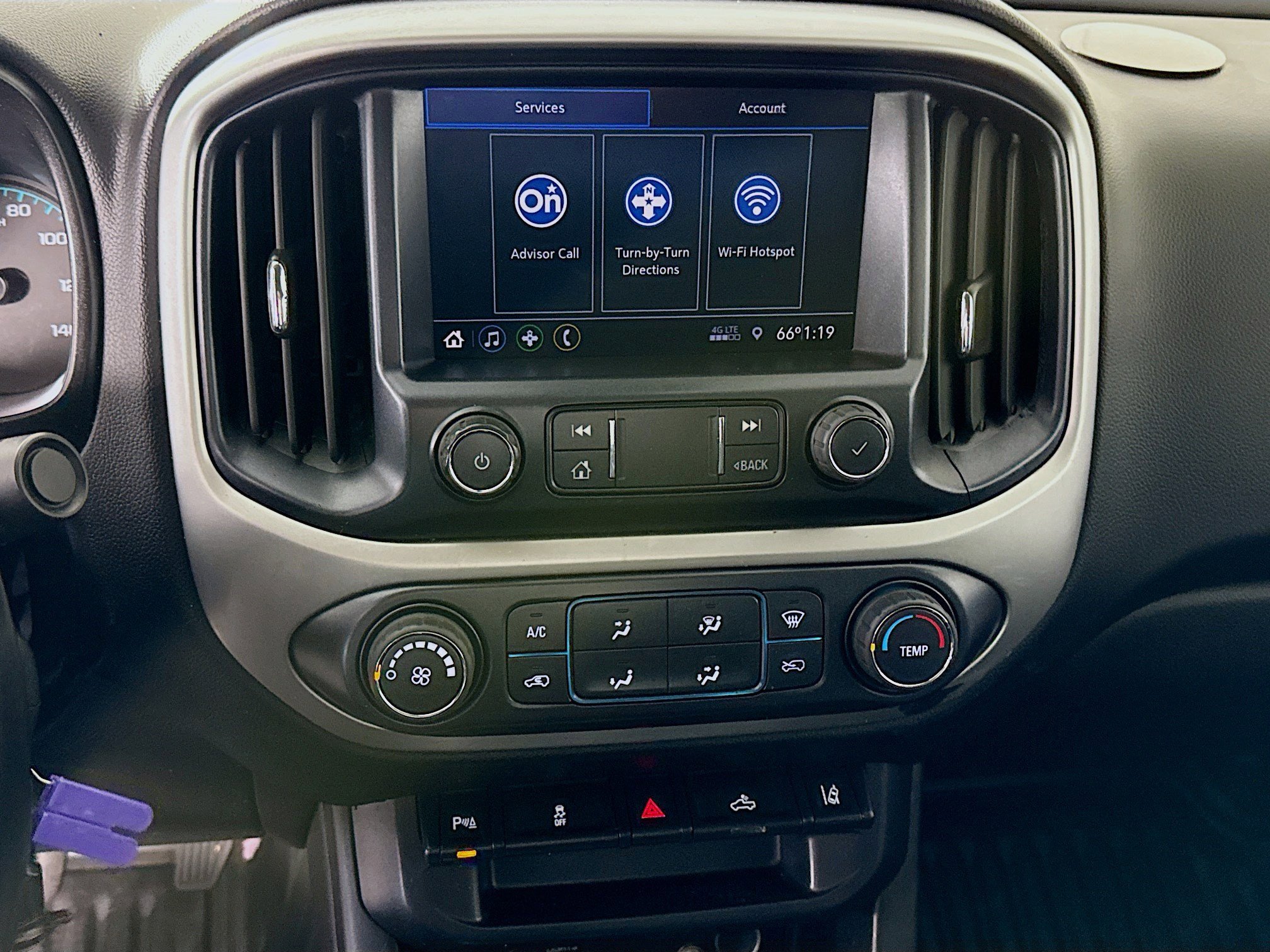 Used 2022 Chevrolet Colorado LT w/ Fleet Safety Package image 18