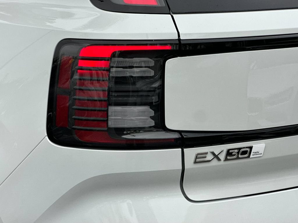 New 2026 Volvo EX30 Ultra w/ Protection Package AWD/4WD image 25