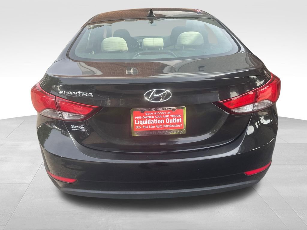 Used 2014 Hyundai Elantra SE w/ Option Group 02 FWD image 22