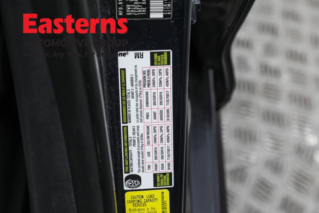 Used 2021 Toyota Corolla LE image 34