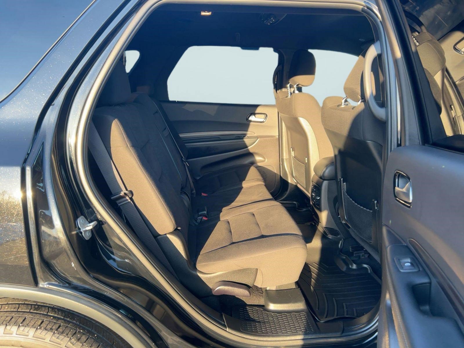 Used 2023 Dodge Durango SXT image 21