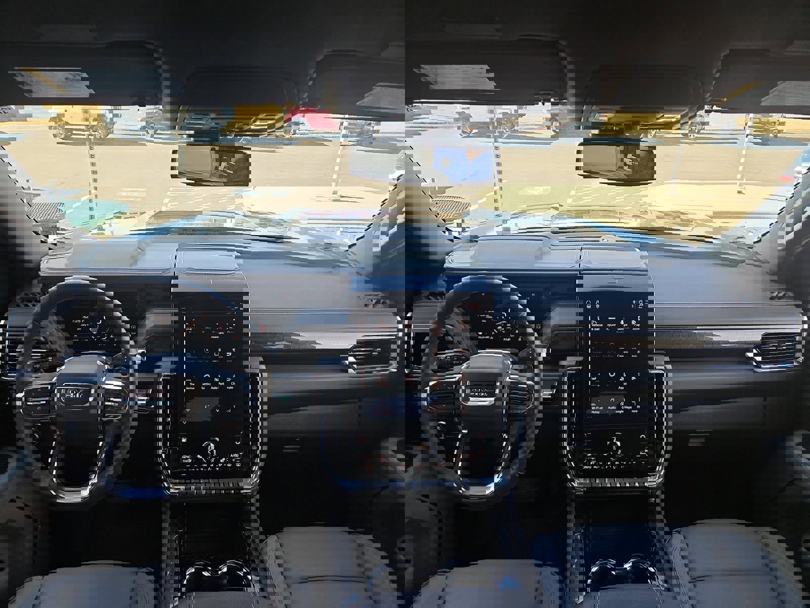 Used 2025 GMC Yukon Elevation image 6