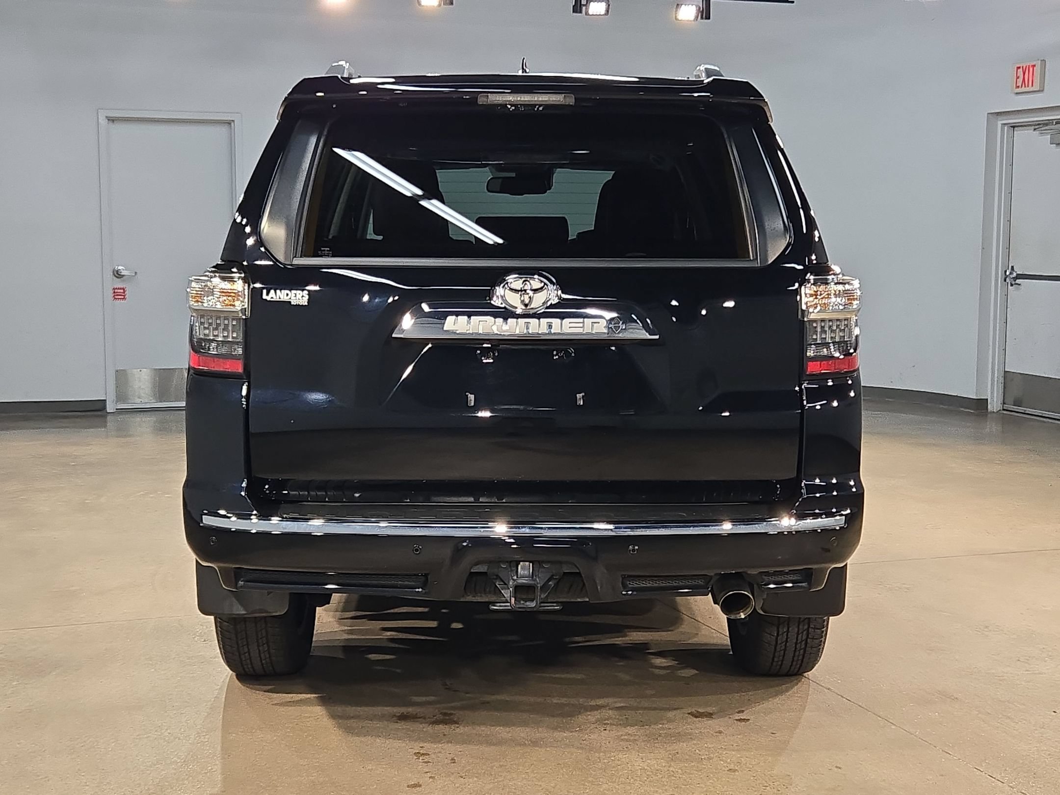 Certified 2024 Toyota 4Runner Limited AWD/4WD image 6