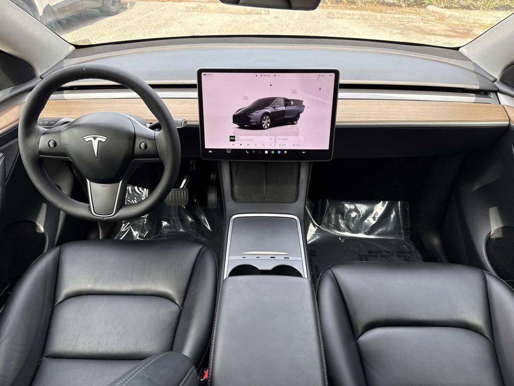 Used 2024 Tesla Model Y Long Range AWD/4WD image 20