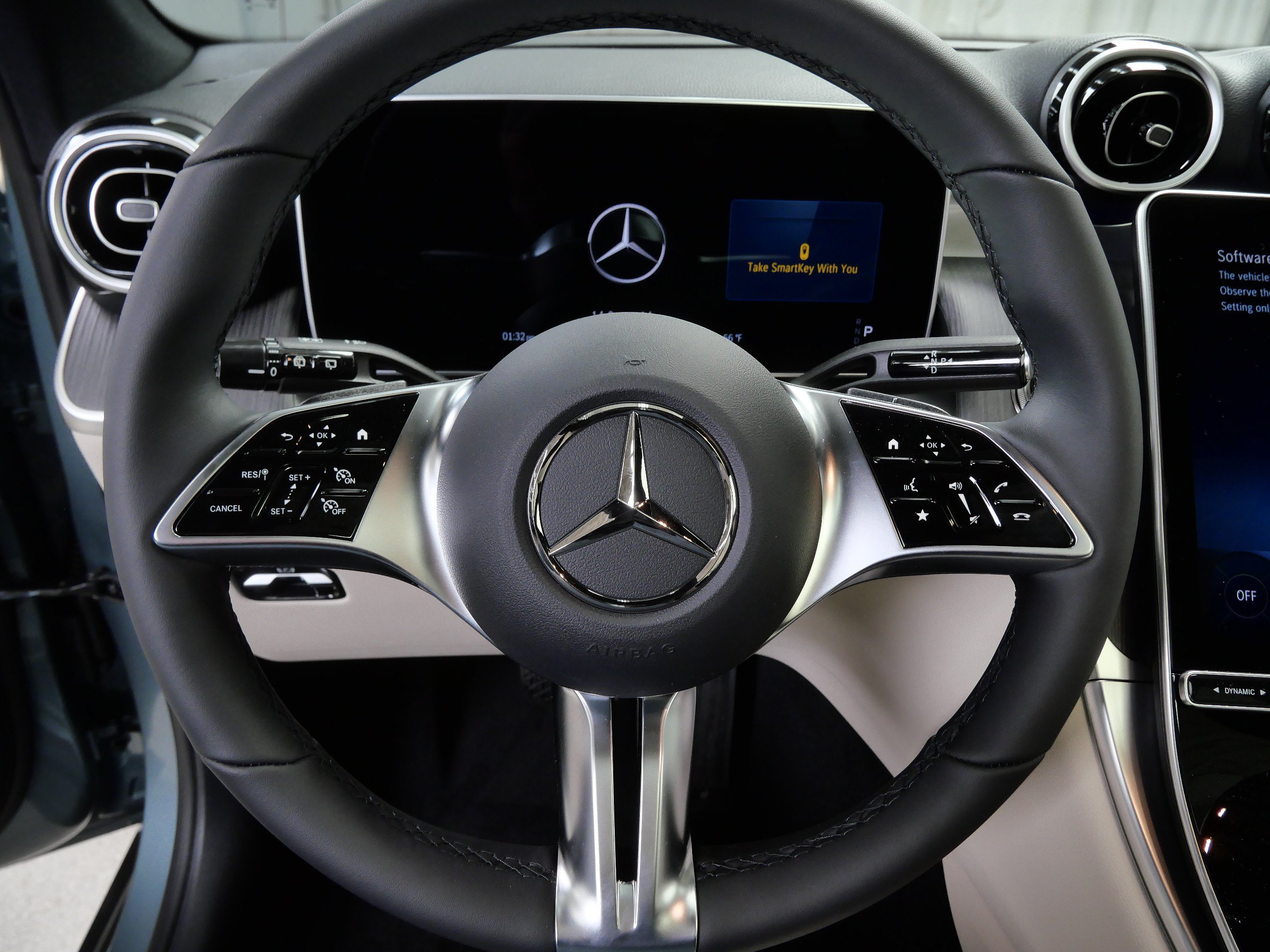 New 2026 Mercedes-Benz GLC 300 4MATIC image 13