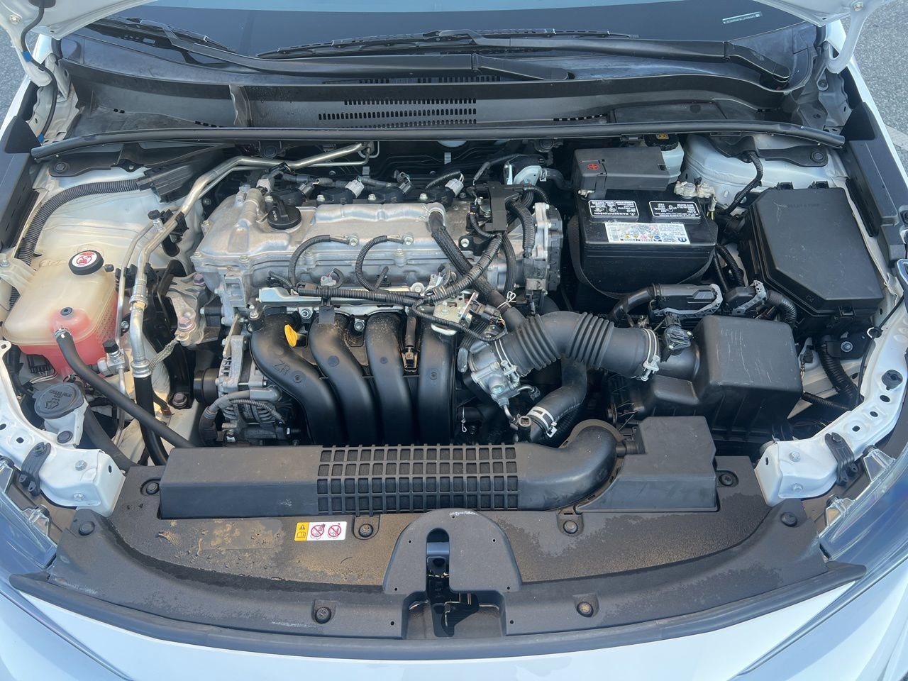 Used 2020 Toyota Corolla LE image 12