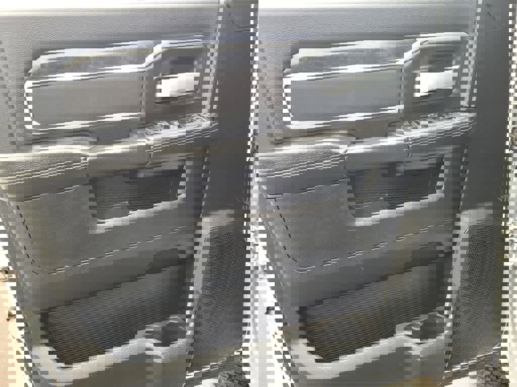 Used 2024 RAM 2500 Big Horn image 15