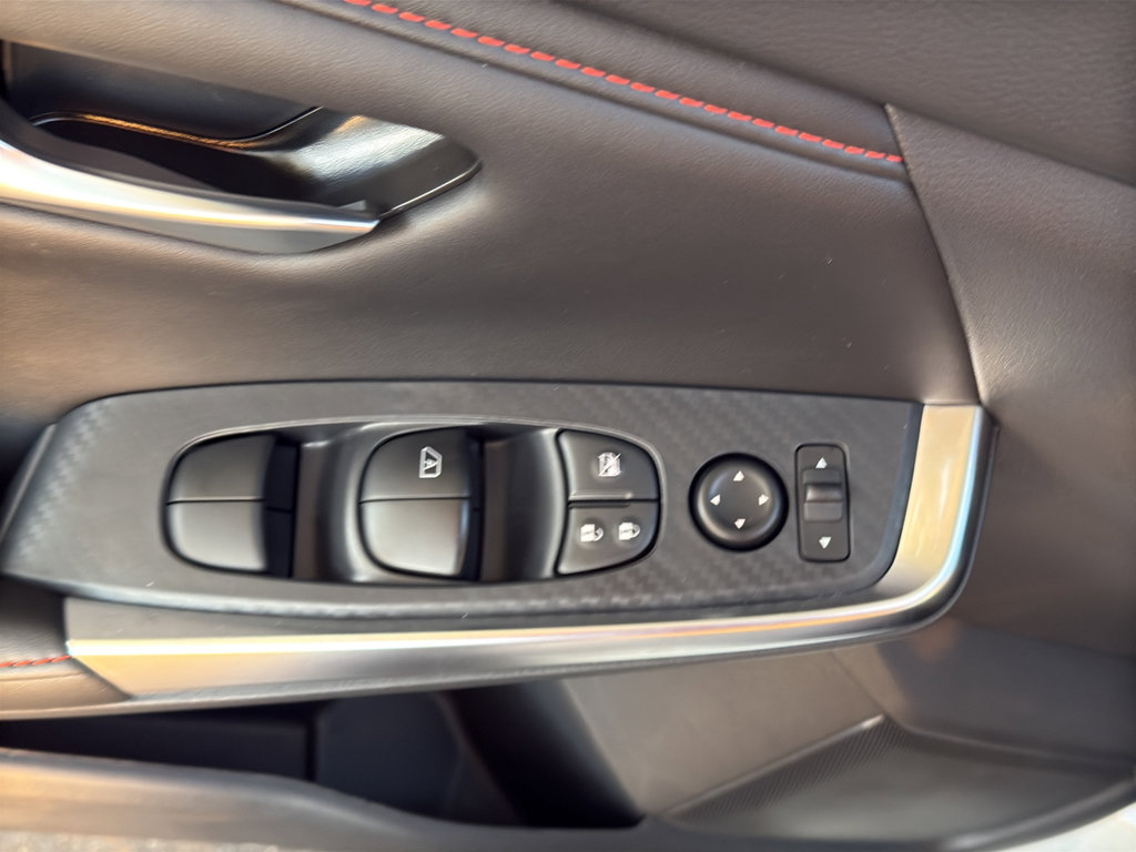 New 2025 Nissan Sentra SR image 18