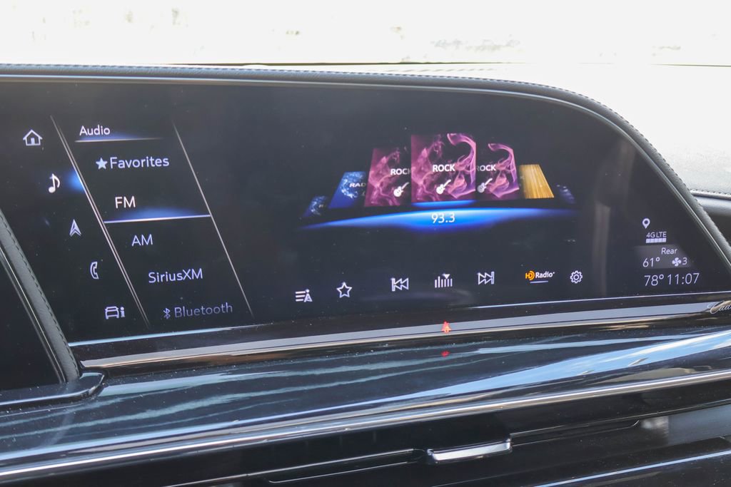 Used 2023 Cadillac Escalade Sport image 5