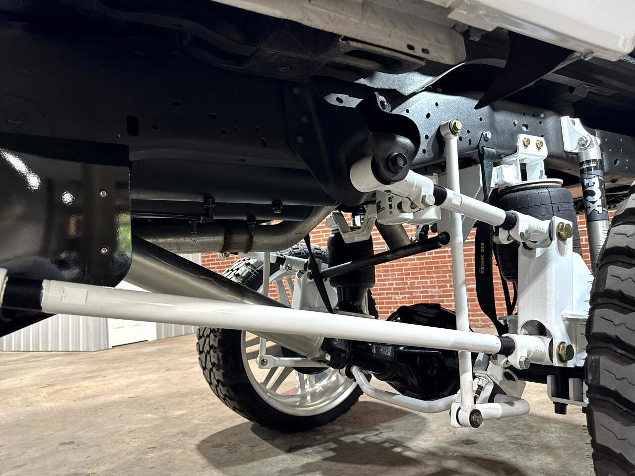 Used 1994 Ford Bronco XLT image 51