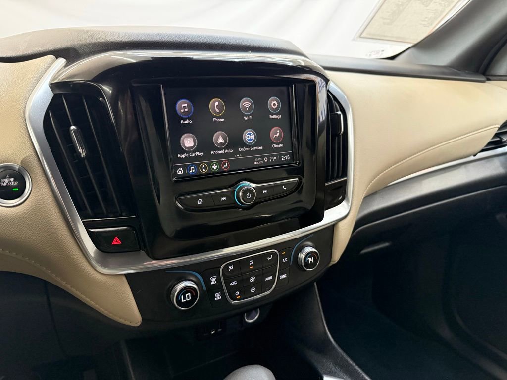 Used 2022 Chevrolet Traverse LS FWD image 12