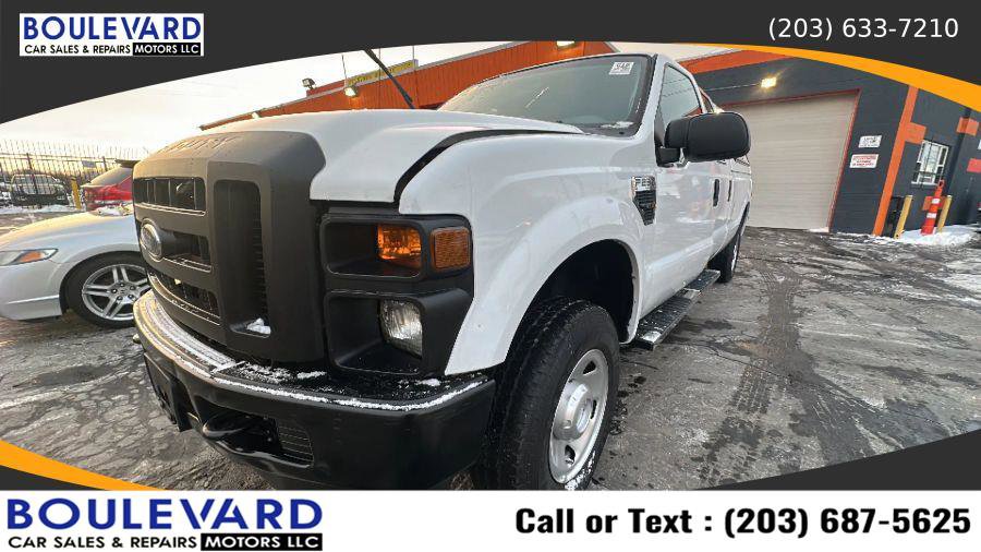 Used 2009 Ford F250 XL AWD/4WD image 2