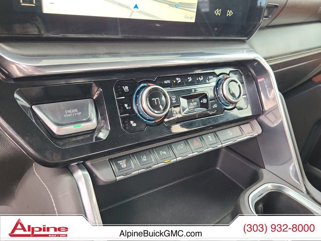 Used 2024 GMC Sierra 2500 Denali Ultimate AWD/4WD image 25