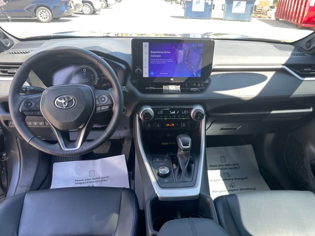 Used 2023 Toyota RAV4 XSE AWD/4WD image 22