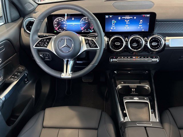 New 2026 Mercedes-Benz GLB 250 4MATIC image 15