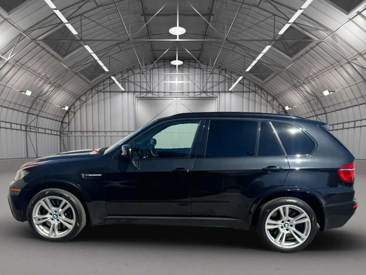 Used 2011 BMW X5 M AWD/4WD image 3