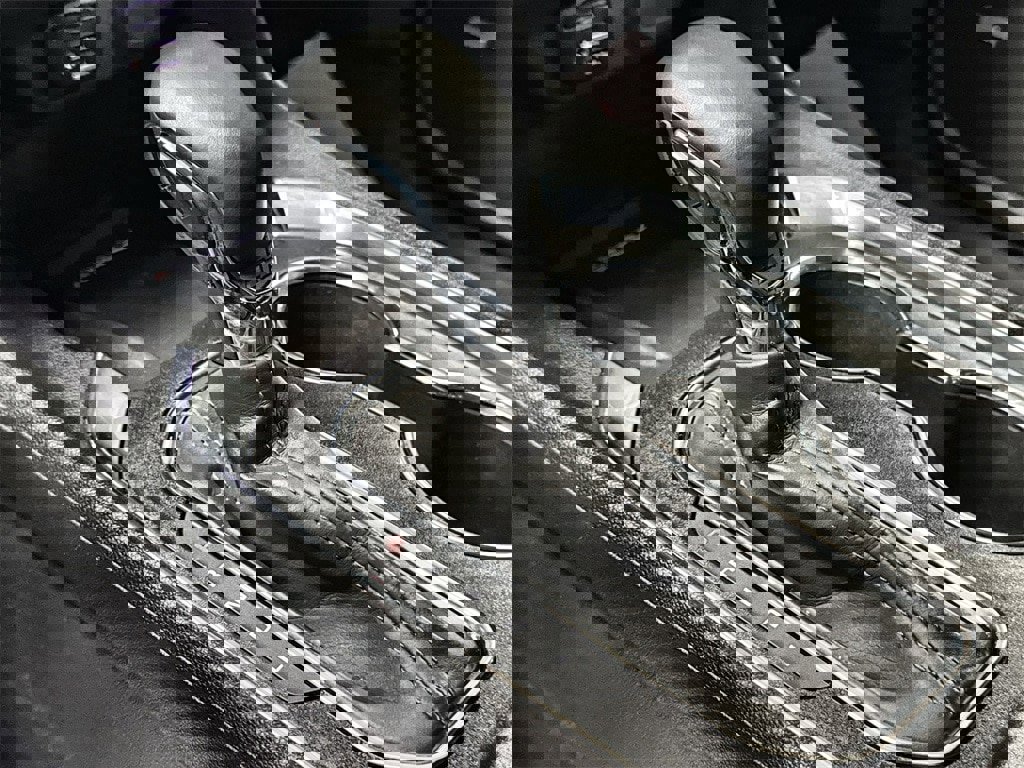 Used 2023 Chevrolet Traverse High Country w/ LPO, Floor Liner Package image 23