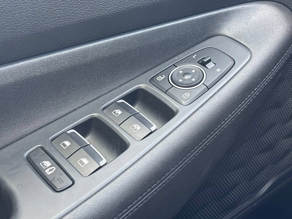 Used 2023 Hyundai Santa Fe SEL AWD/4WD image 25