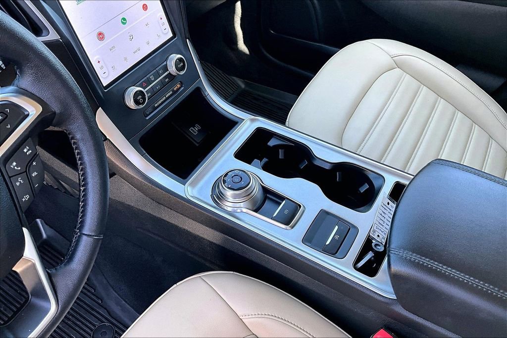 Certified 2023 Ford Edge SEL w/ Convenience Package AWD/4WD image 15