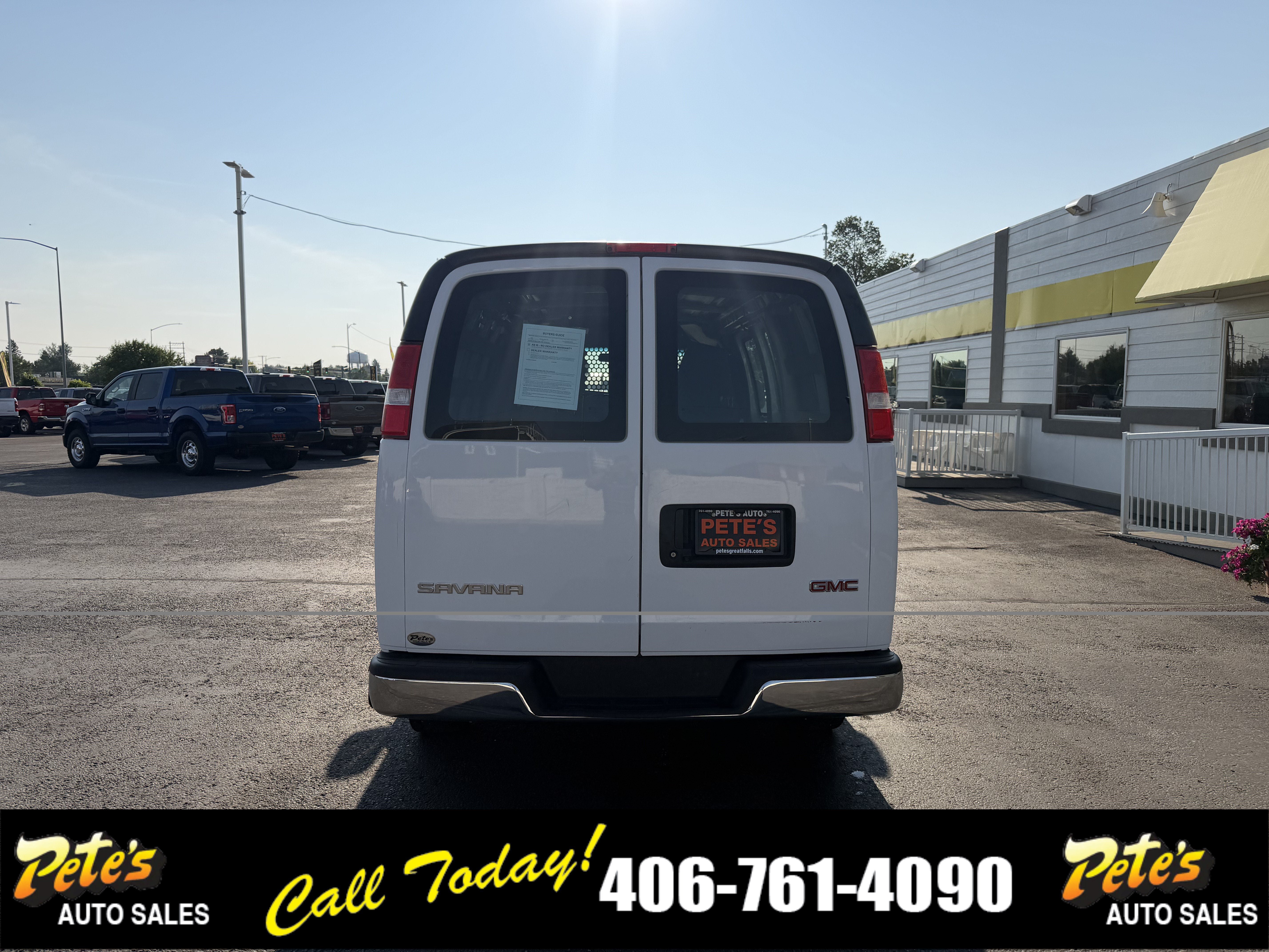 Used 2021 GMC Savana 2500 w/ Driver Convenience Package RWD image 3