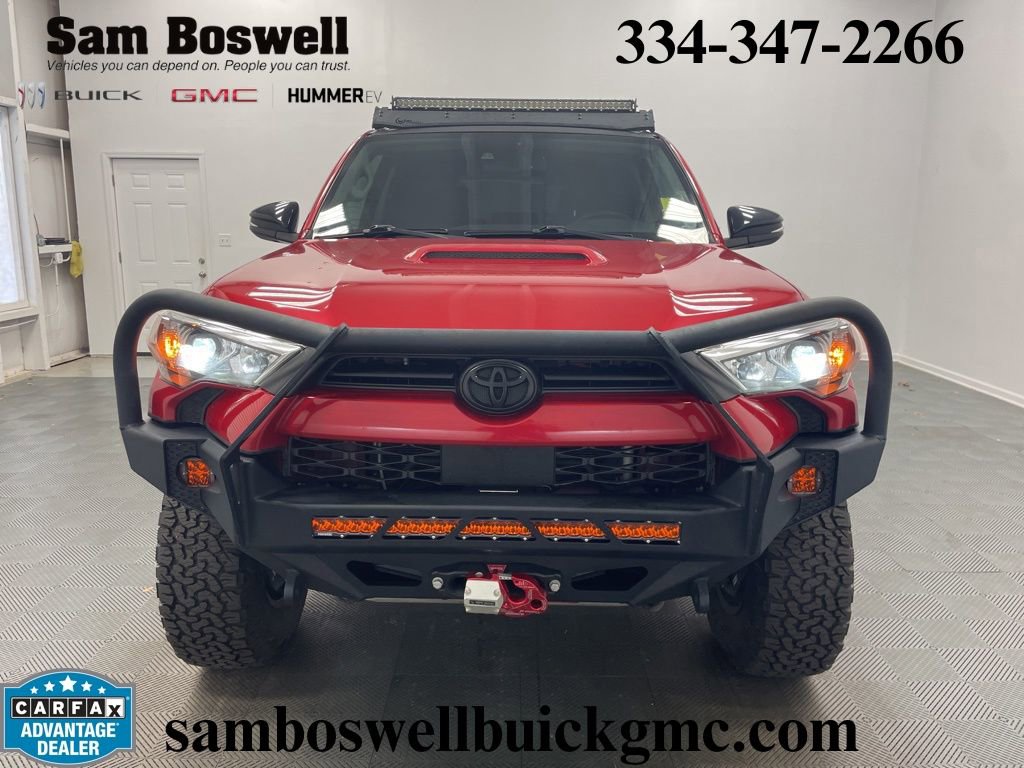 Used 2021 Toyota 4Runner Venture w/ Moonroof Package image 2