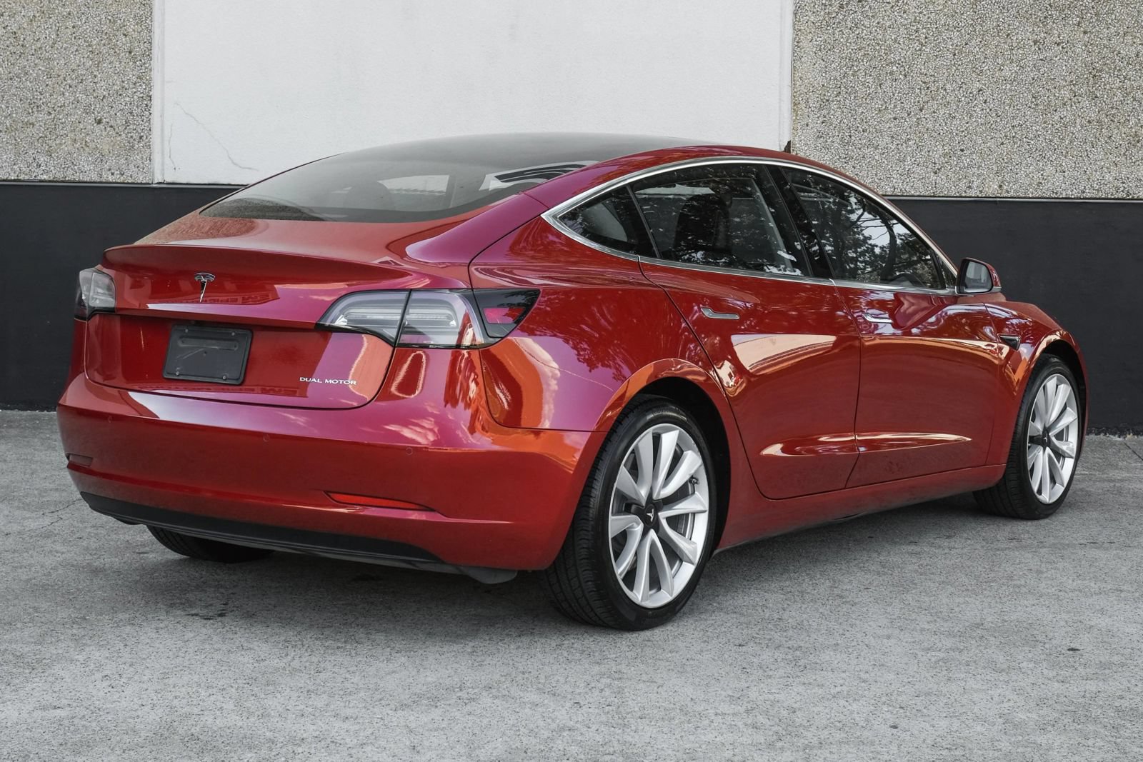 Used 2019 Tesla Model 3 Long Range AWD/4WD image 8
