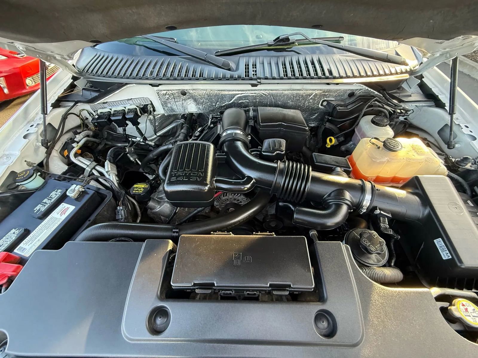 Used 2012 Ford Expedition EL Limited image 31