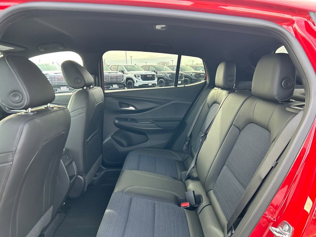 New 2026 Buick Envista Preferred FWD image 32