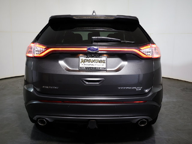 Used 2018 Ford Edge Titanium w/ Equipment Group 302A AWD/4WD image 10