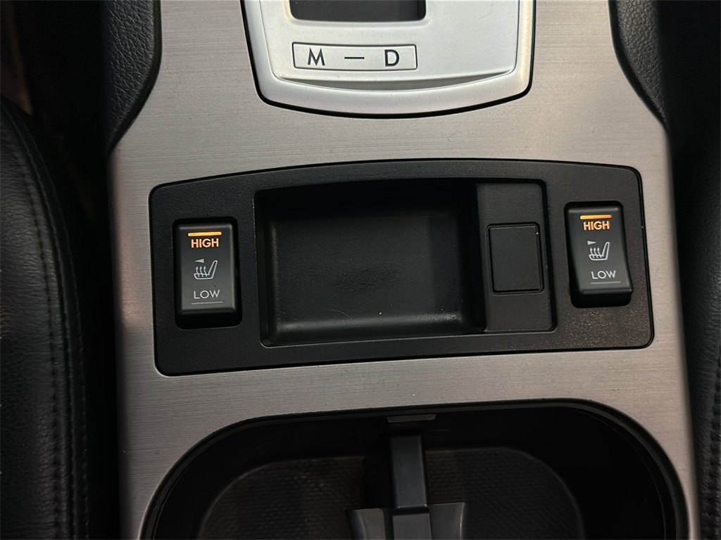 Used 2013 Subaru Outback 2.5i Limited w/ Moonroof Pkg image 25