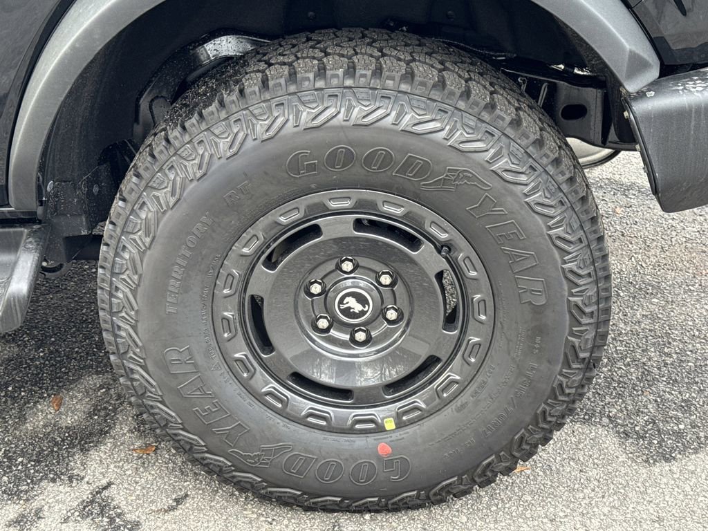 New 2025 Ford Bronco Outer Banks w/ Sasquatch Package image 19