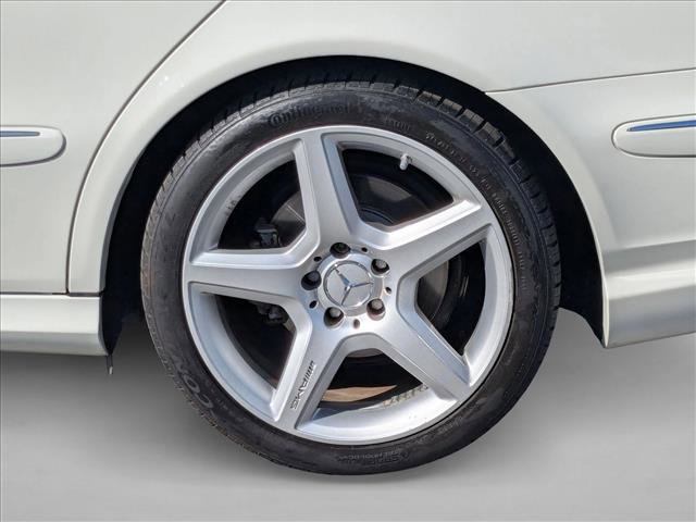 Used 2009 Mercedes-Benz E 350 Sedan image 26