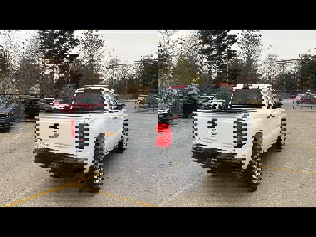 Used 2019 Chevrolet Silverado 1500 W/T image 5