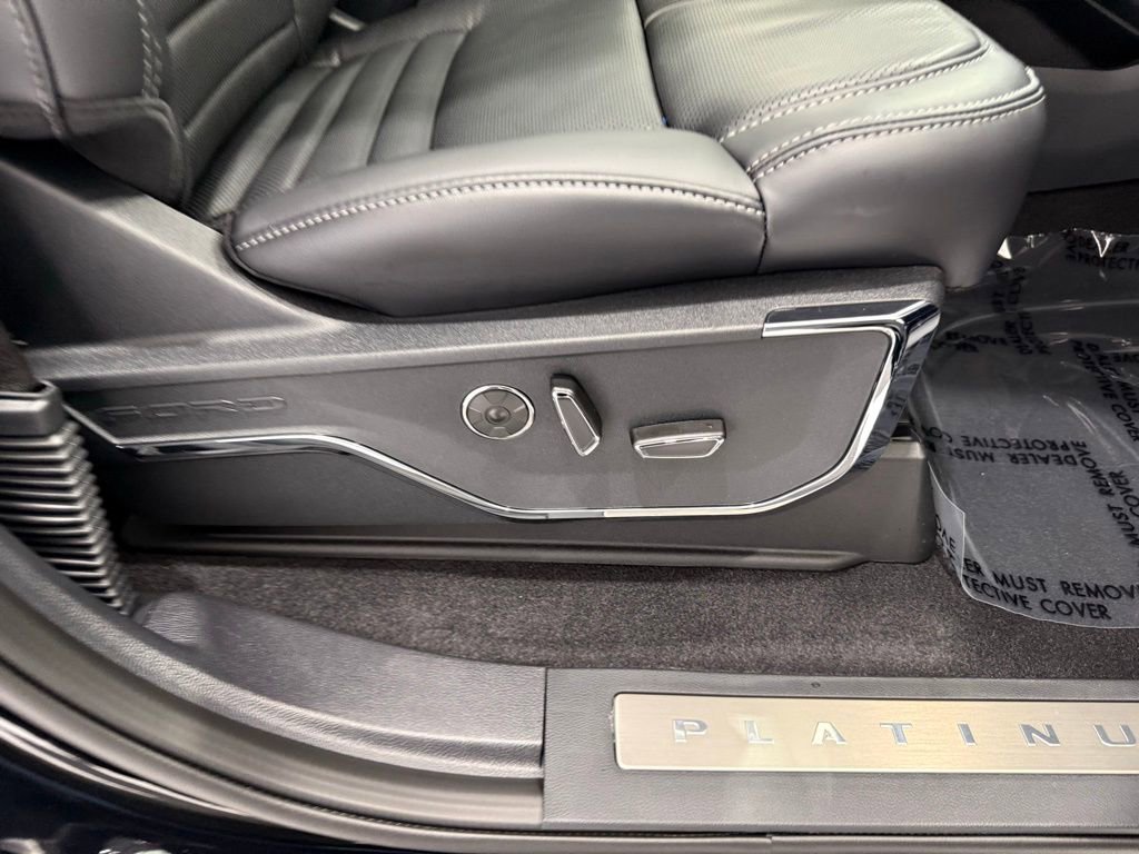 New 2025 Ford F150 Lightning Platinum w/ Dark Elements Package image 21