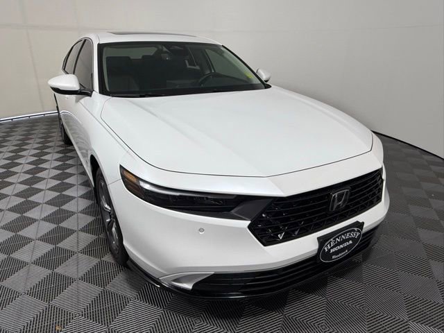 Used 2025 Honda Accord EX-L image 8