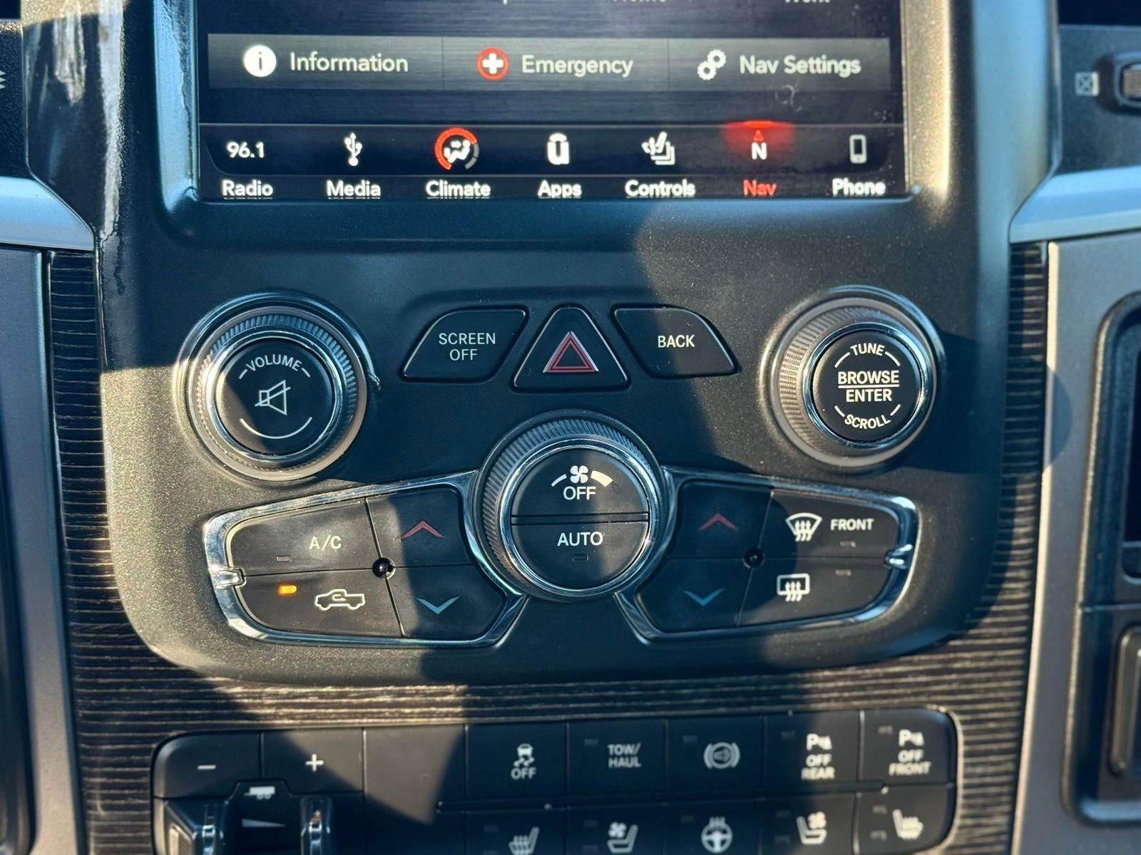 Used 2018 RAM 2500 Limited image 60