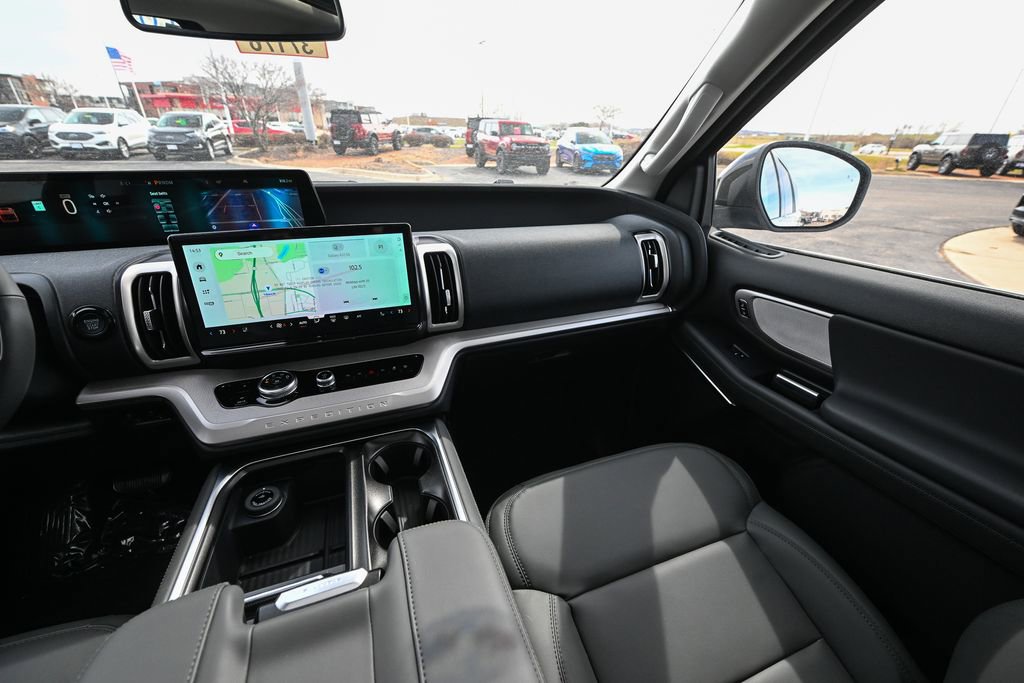 New 2026 Ford Expedition Max Active AWD/4WD image 30