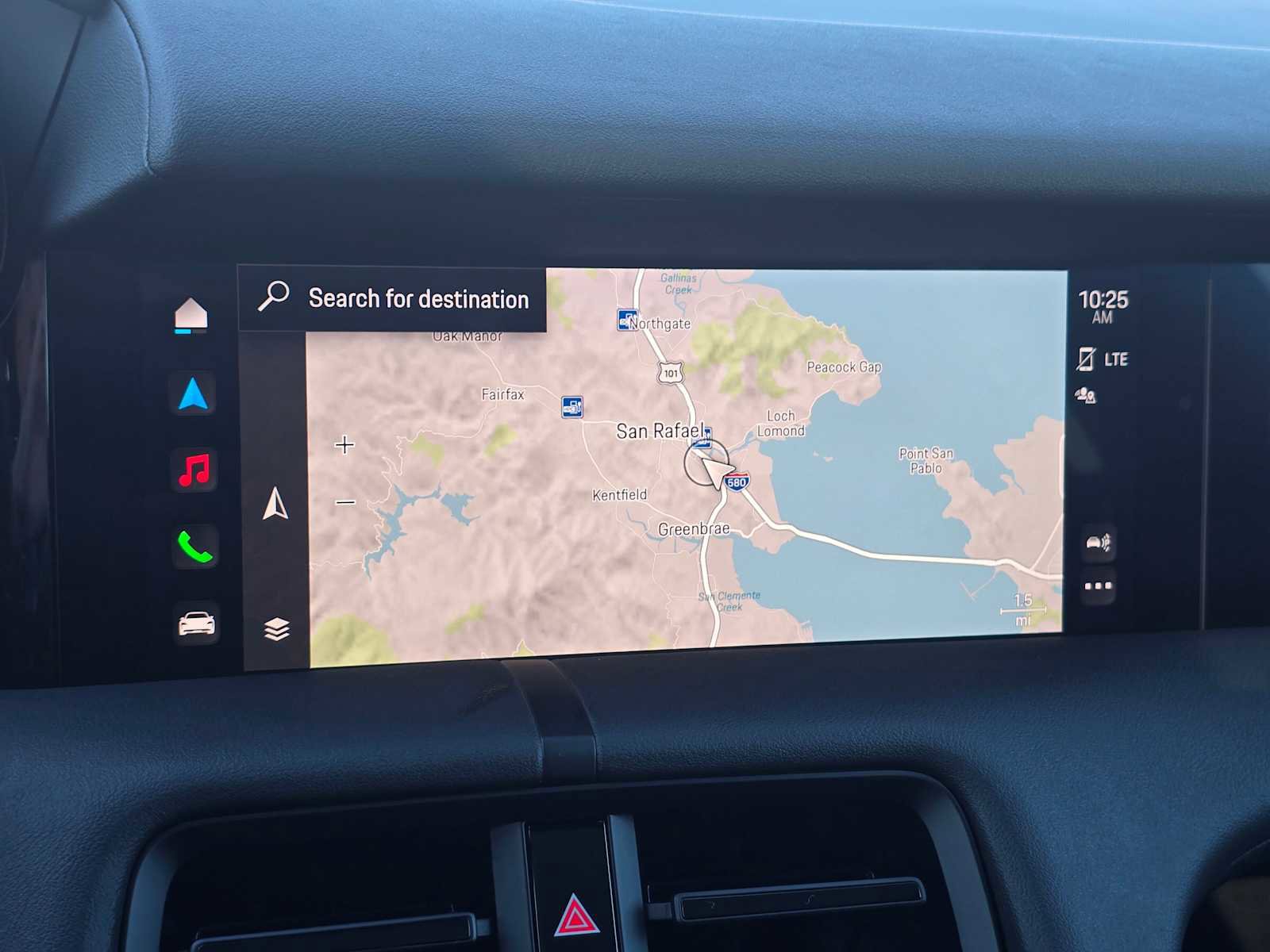 Used 2023 Porsche Taycan 4S w/ Technology Package image 30