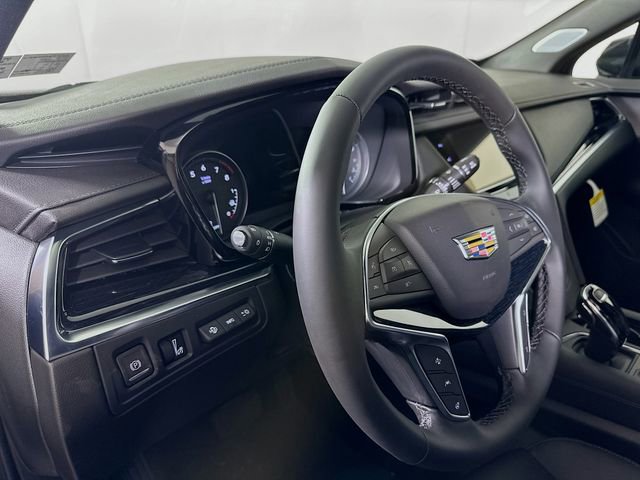 Used 2026 Cadillac XT5 Premium Luxury w/ Driver Assist Package FWD image 6