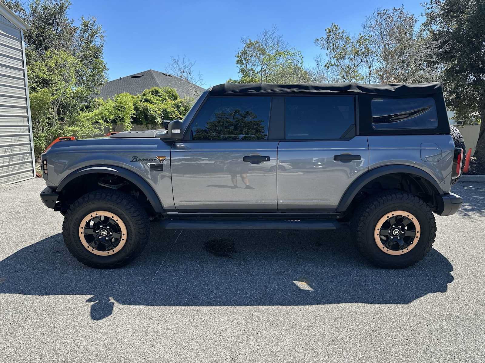 Used 2022 Ford Bronco Badlands AWD/4WD image 3