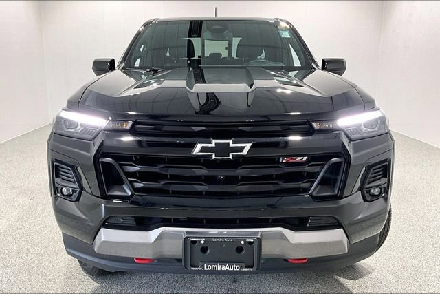 Used 2023 Chevrolet Colorado Z71 w/ Z71 Convenience Package 2 AWD/4WD image 2