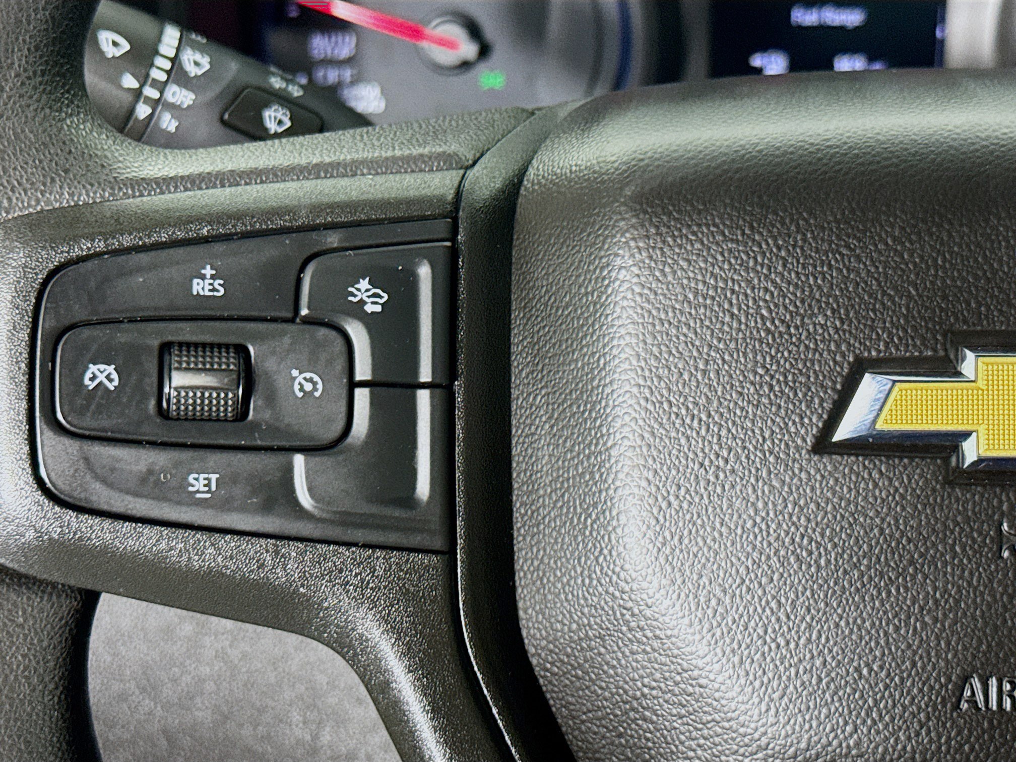 Used 2023 Chevrolet Silverado 1500 Custom w/ LPO, Dark Essentials Package RWD image 10