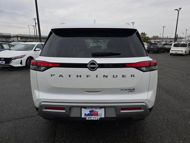 New 2025 Nissan Pathfinder Platinum w/ Cargo Package image 5