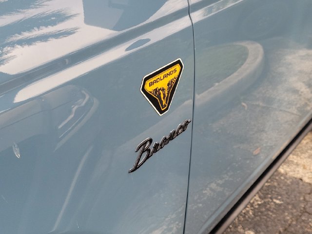 Used 2022 Ford Bronco Badlands AWD/4WD image 6