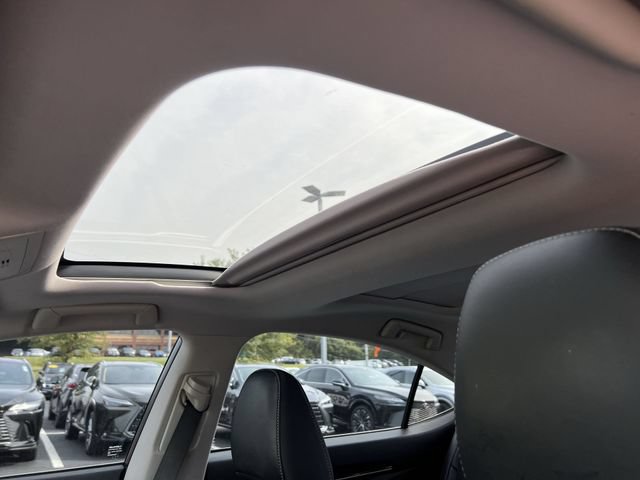 Used 2017 Lexus ES 350 w/ Luxury Package FWD image 20