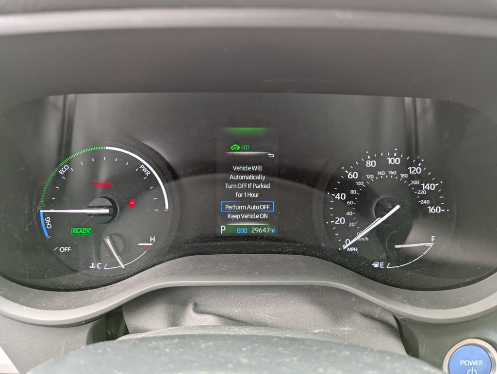 Used 2023 Toyota Sienna LE AWD/4WD image 4