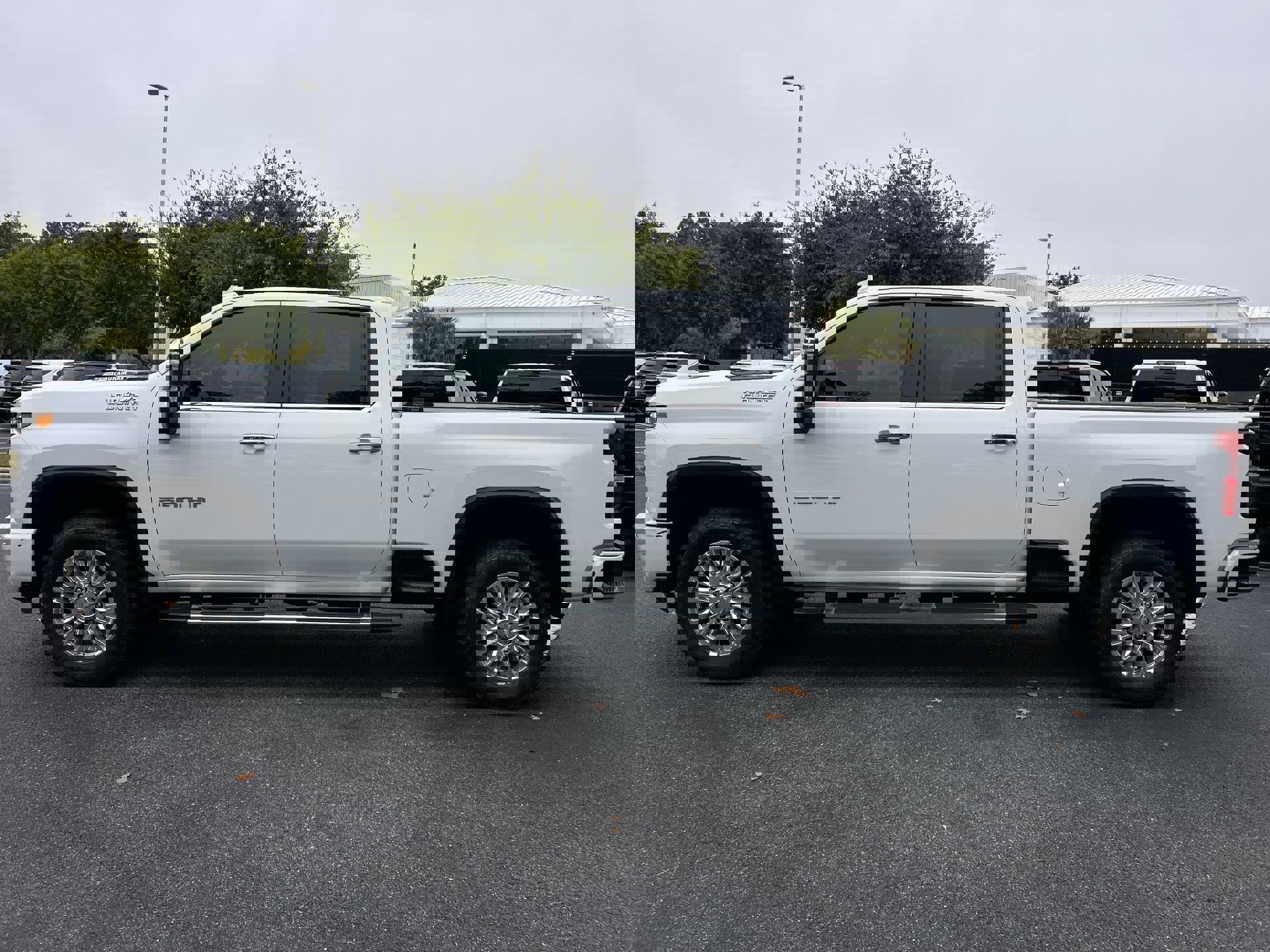 Used 2021 Chevrolet Silverado 2500 High Country w/ Z71 Off-Road Package image 6