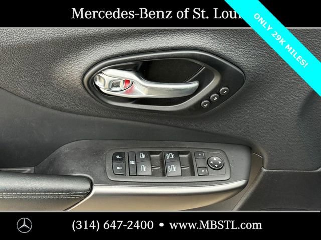 Used 2022 Jeep Cherokee Limited image 16