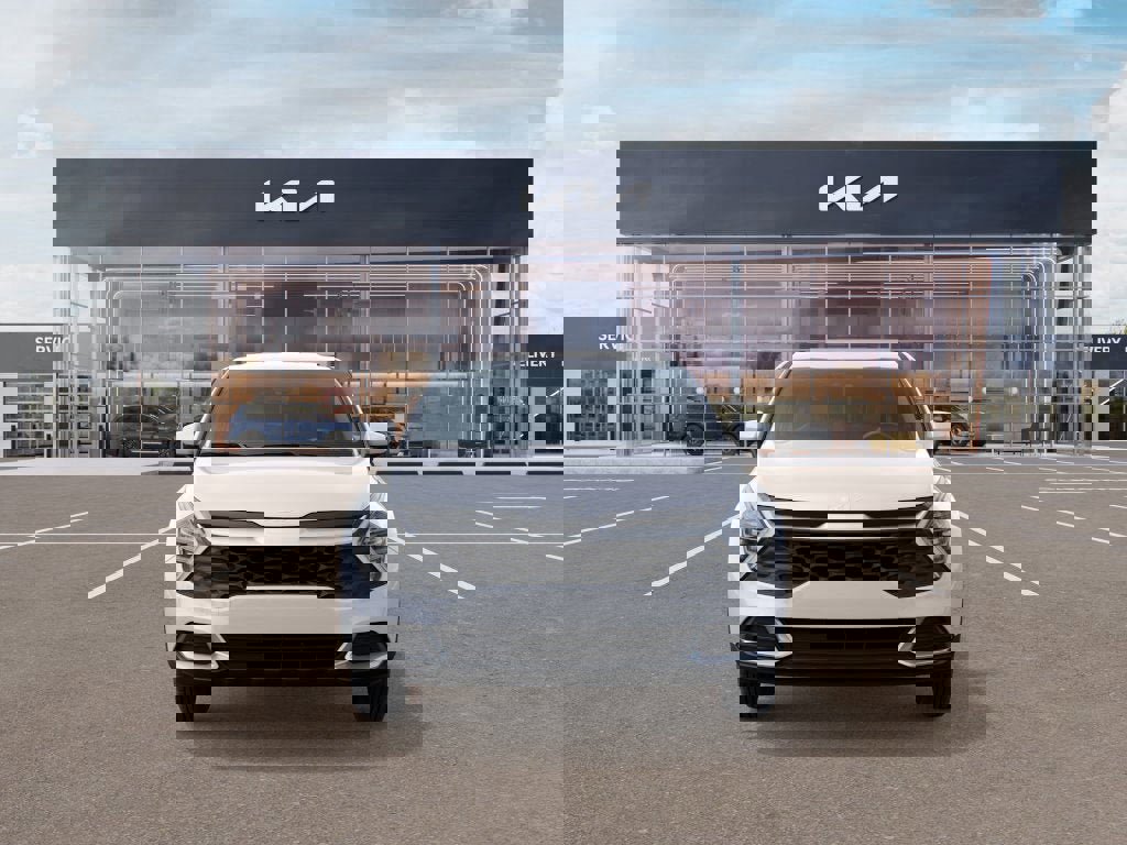 New 2025 Kia Sportage LX image 2